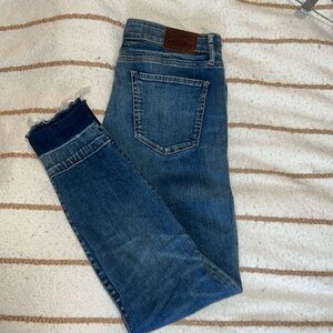 Lucky Brand Ava Legging Skinny Jean Raw Fray Hem